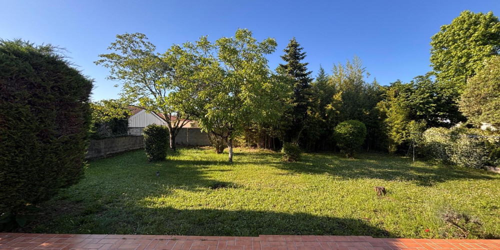 maison à VILLENAVE D ORNON (33140)